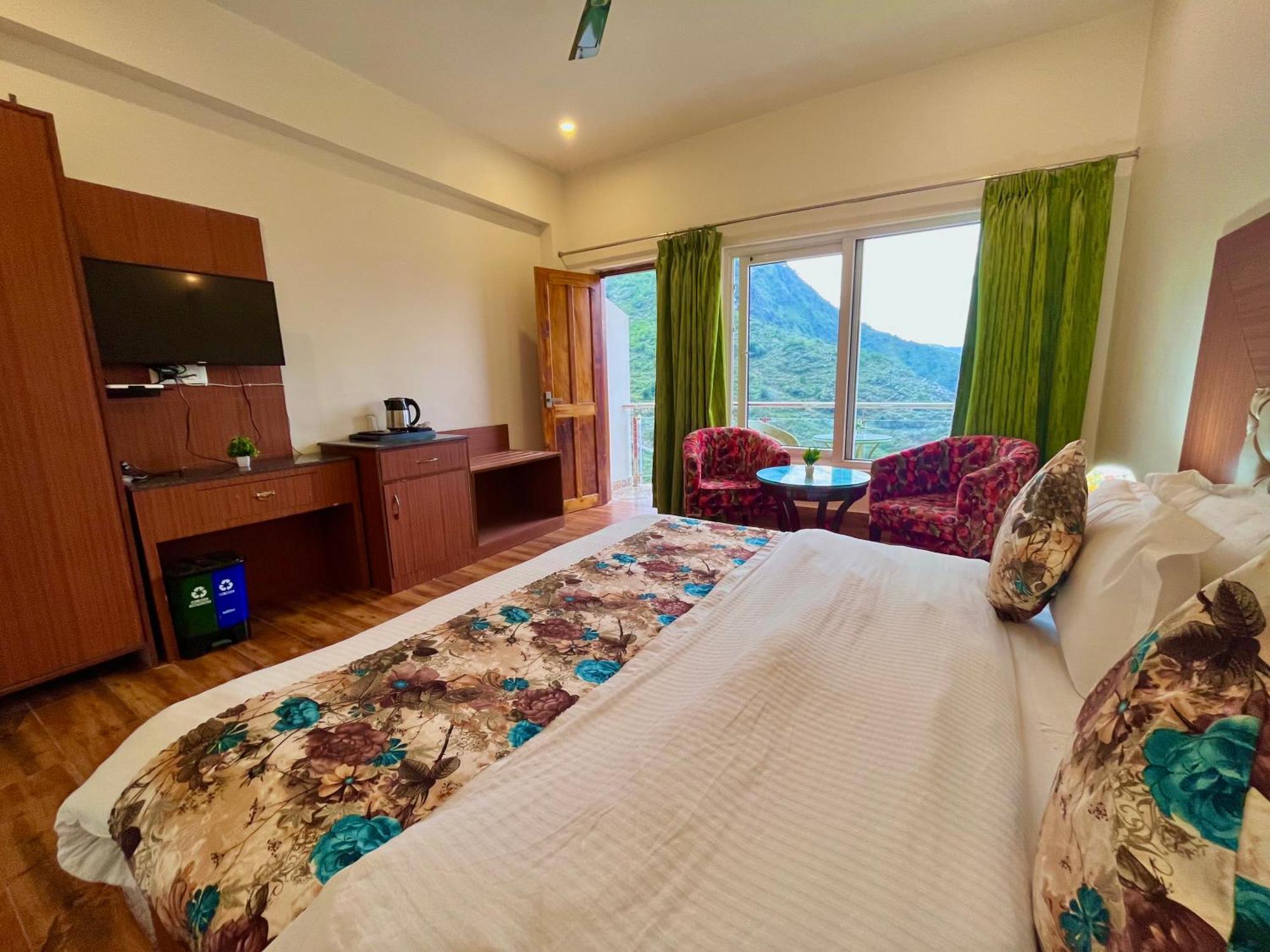 The Kempty Osasis - A Boutique Resort With Scenic Mountain View In Mussoorie Esterno foto