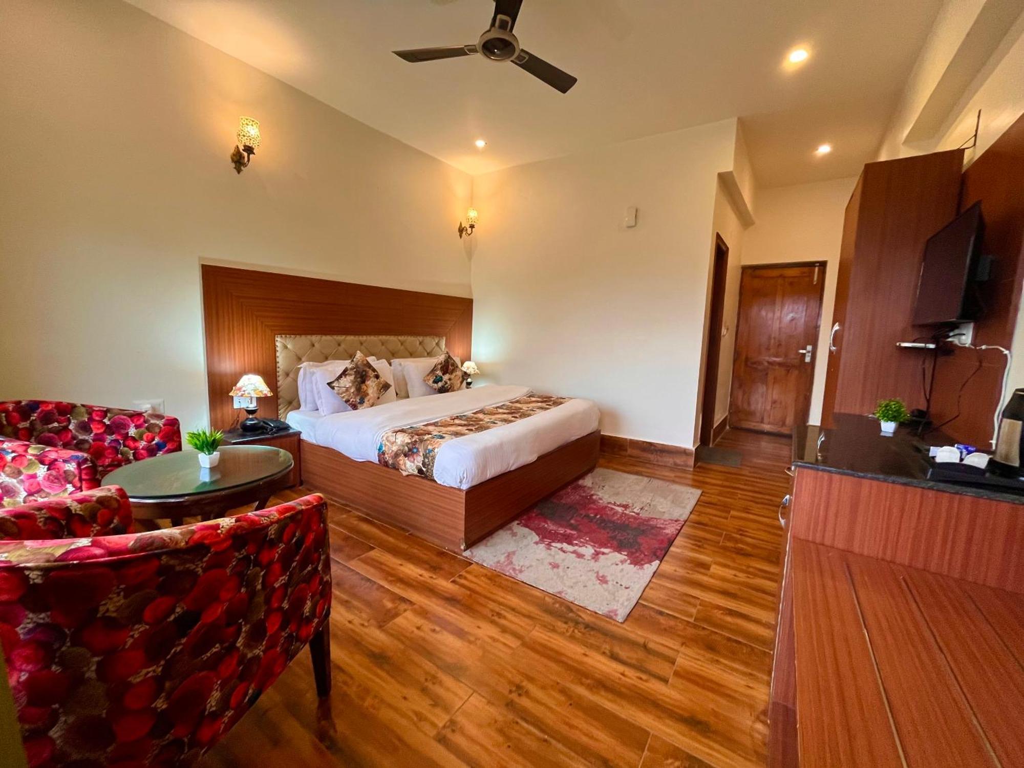 The Kempty Osasis - A Boutique Resort With Scenic Mountain View In Mussoorie Esterno foto